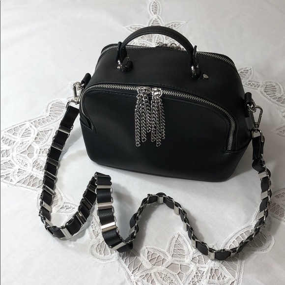Zara Handbags - ZARA Inditex Trafaluc Black Chain Tassel Crossbody
